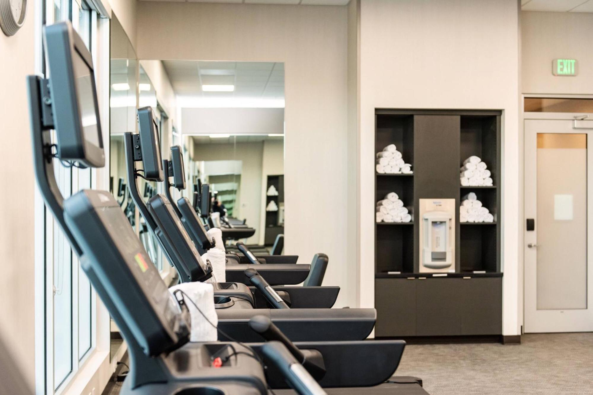 Courtyard By Marriott Mesa At Wrigleyville West Extérieur photo