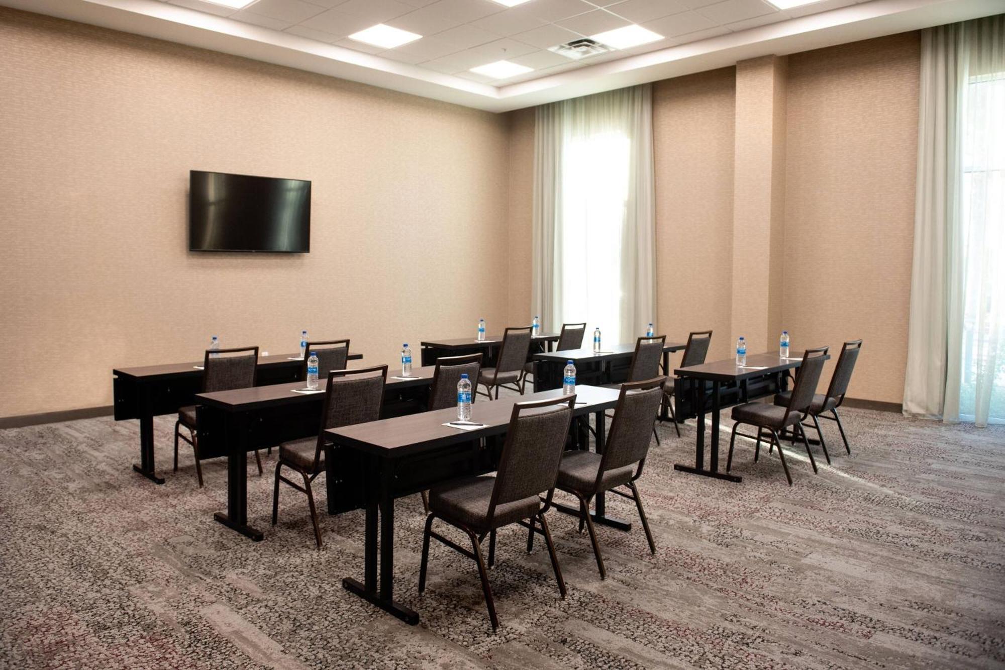 Courtyard By Marriott Mesa At Wrigleyville West Extérieur photo
