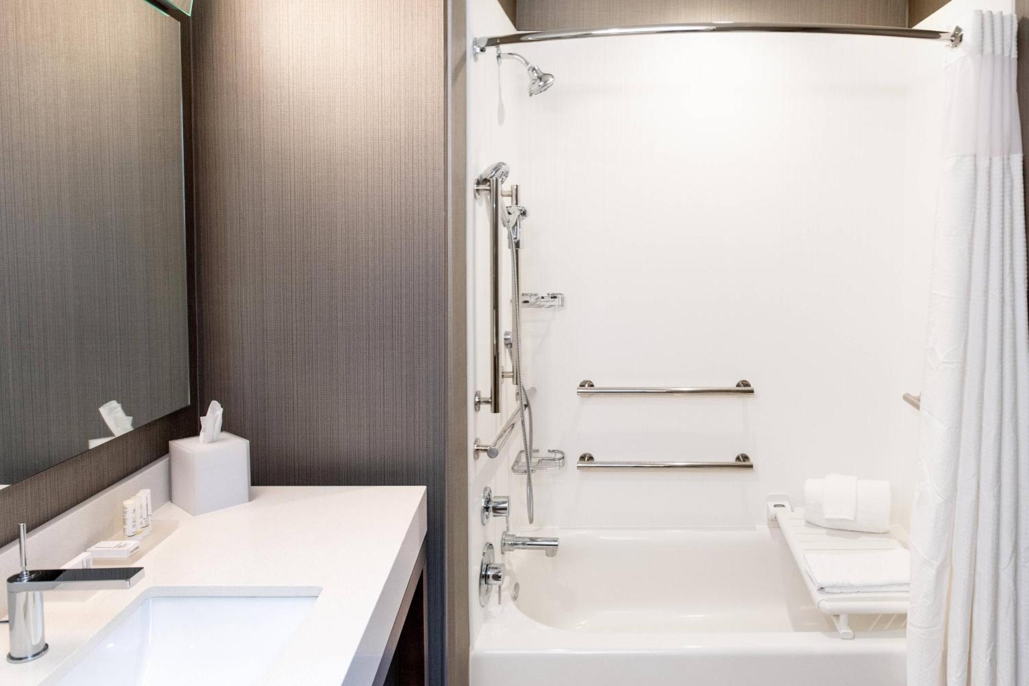 Courtyard By Marriott Mesa At Wrigleyville West Extérieur photo